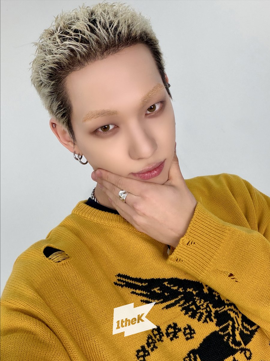 1theK(원더케이) tweet media