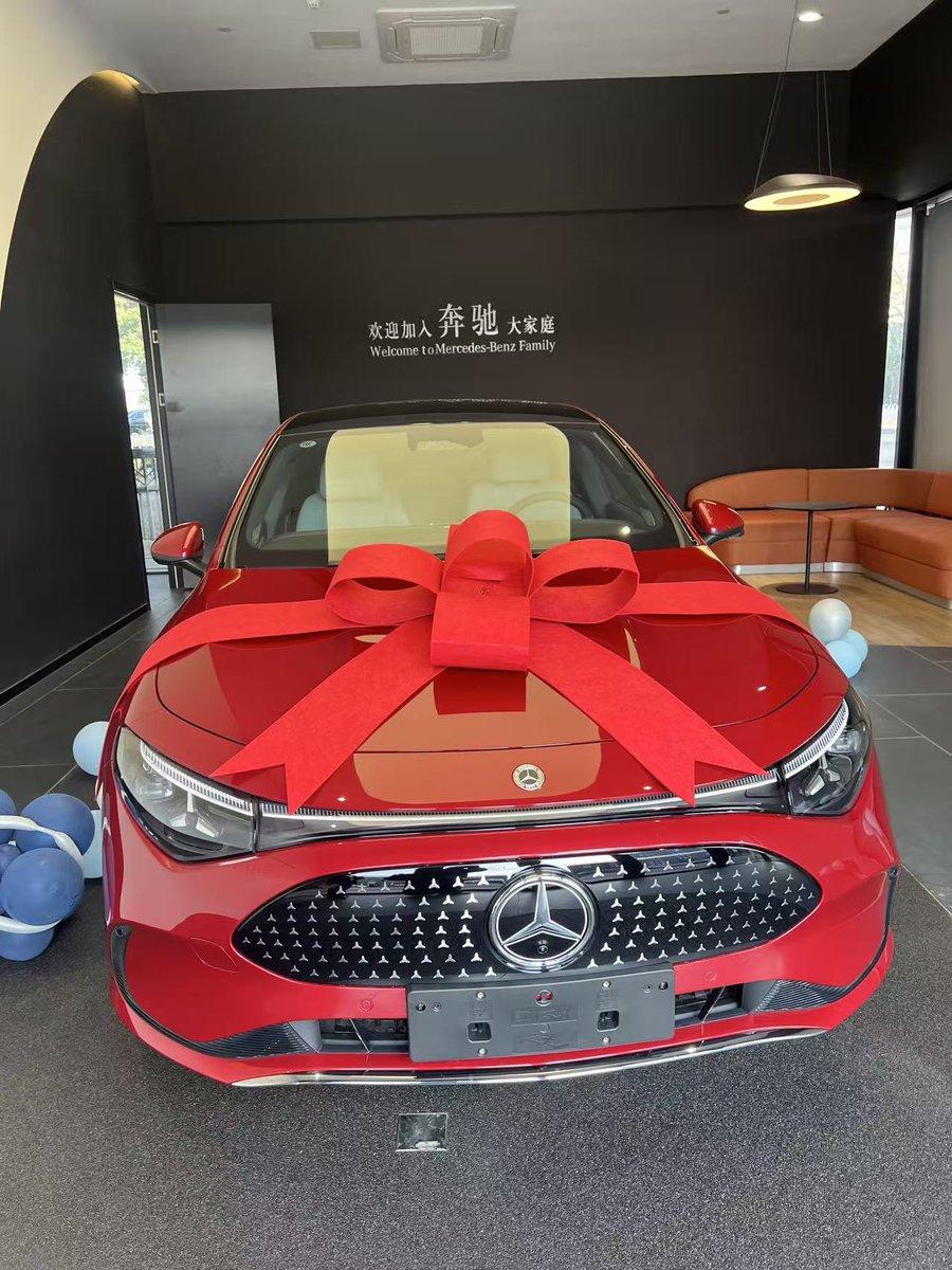 ChinaEV Home tweet media