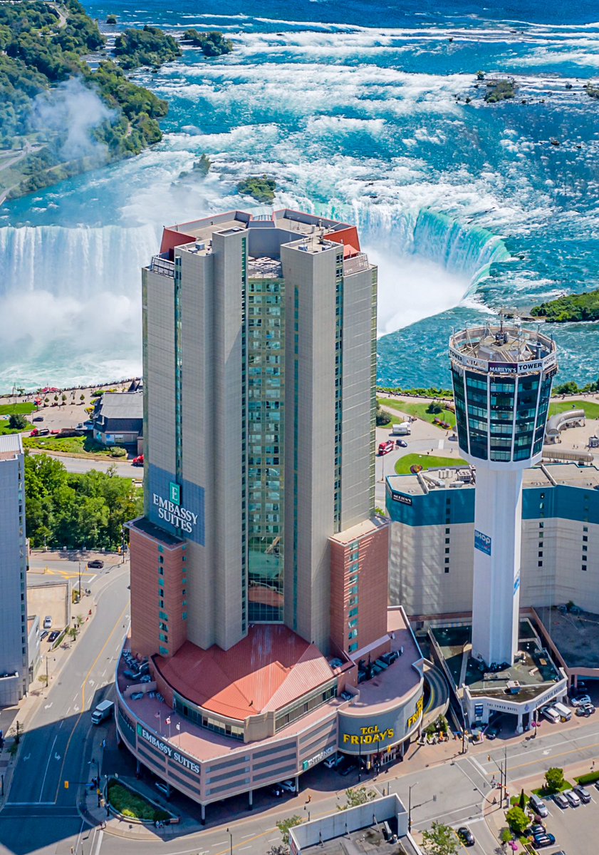 あめくろ tweet media