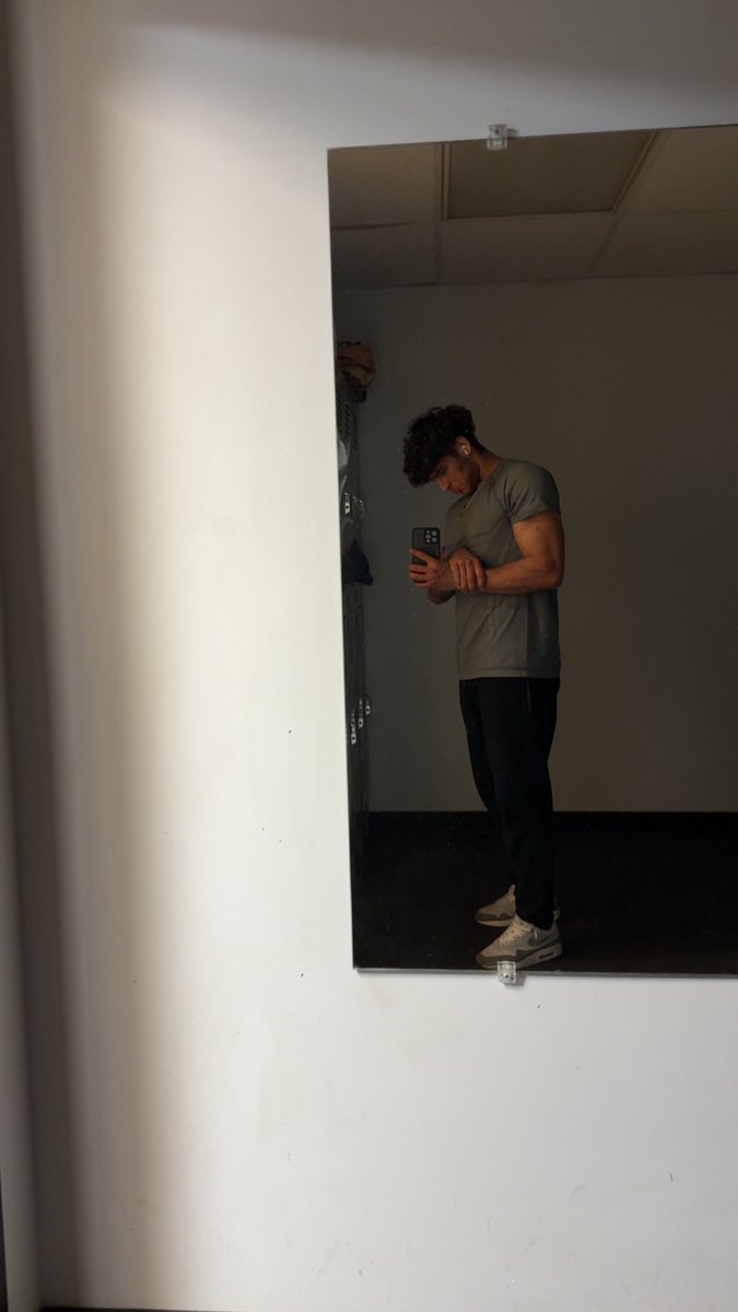 Masterliam tweet media