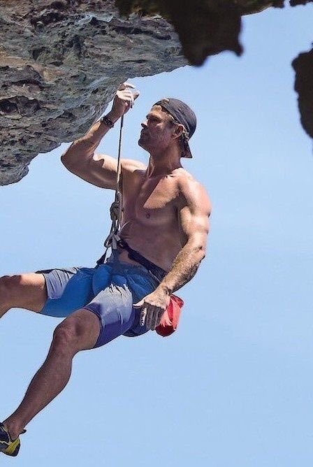 Male Central tweet media