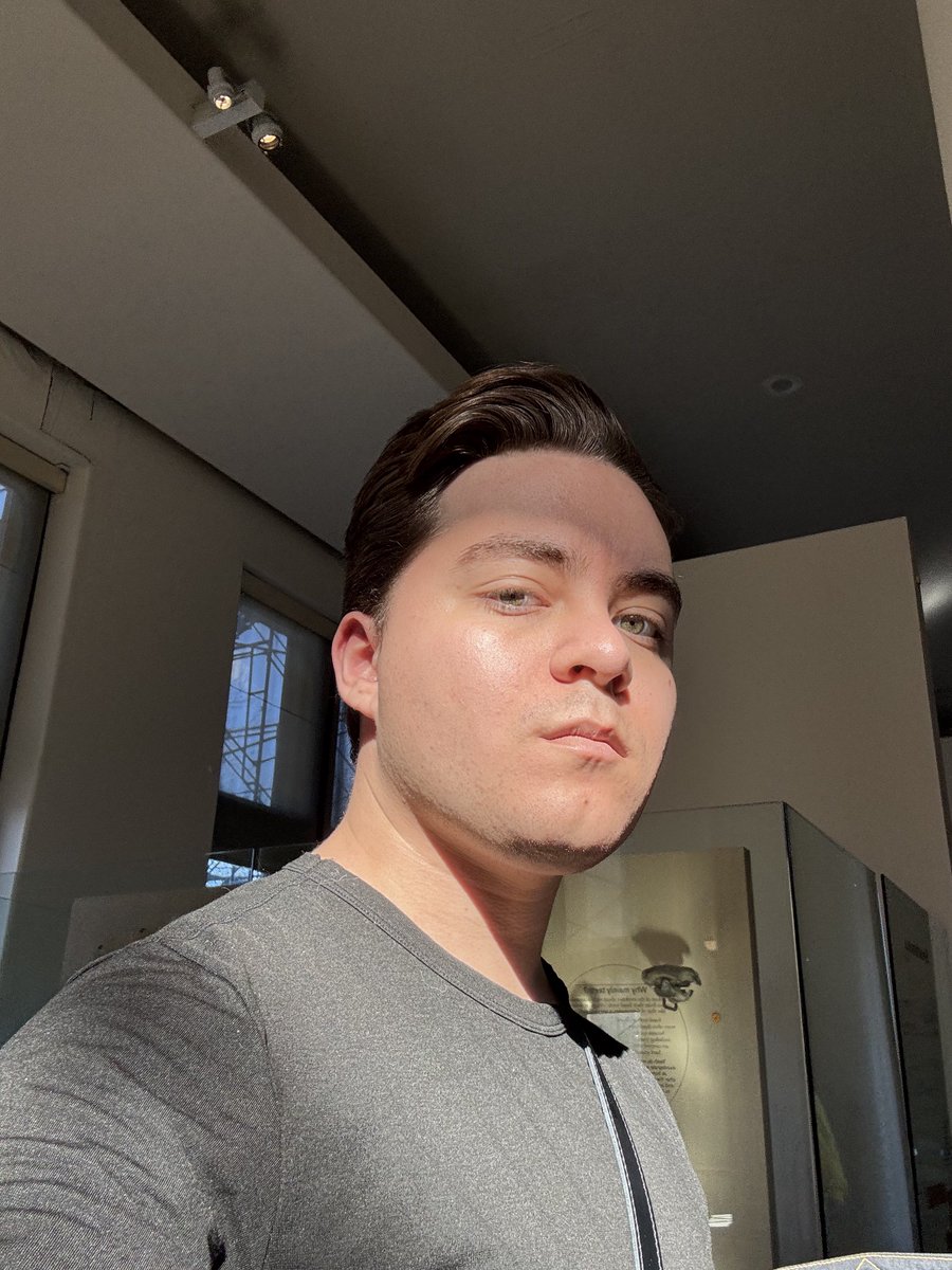 sirMJason tweet media