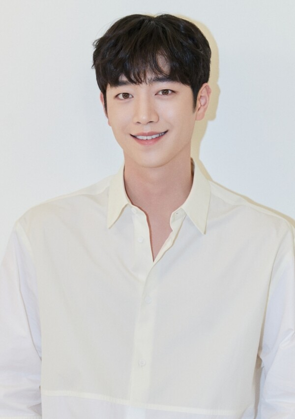 KoreanUpdates! tweet media