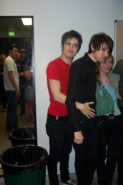 brendon urie of shedtwt tweet media