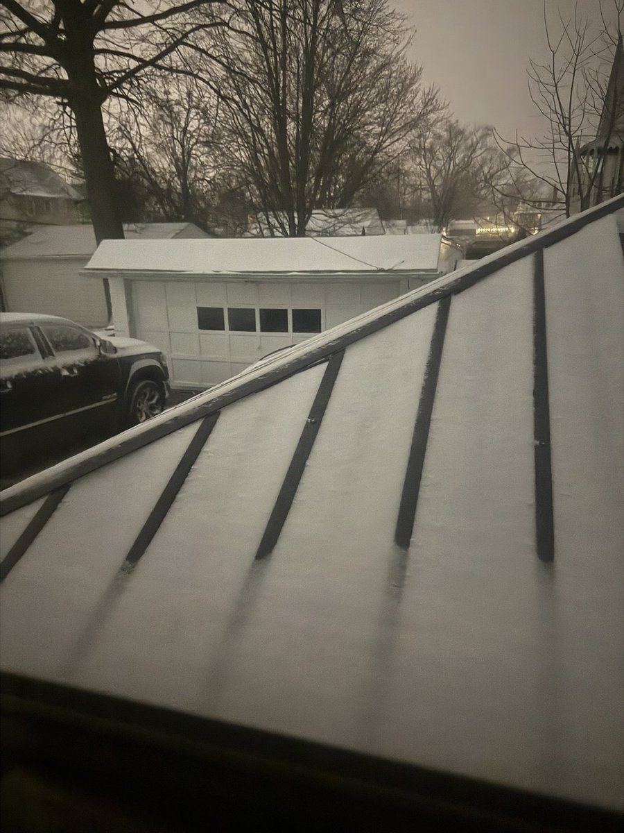 Danielle tweet media