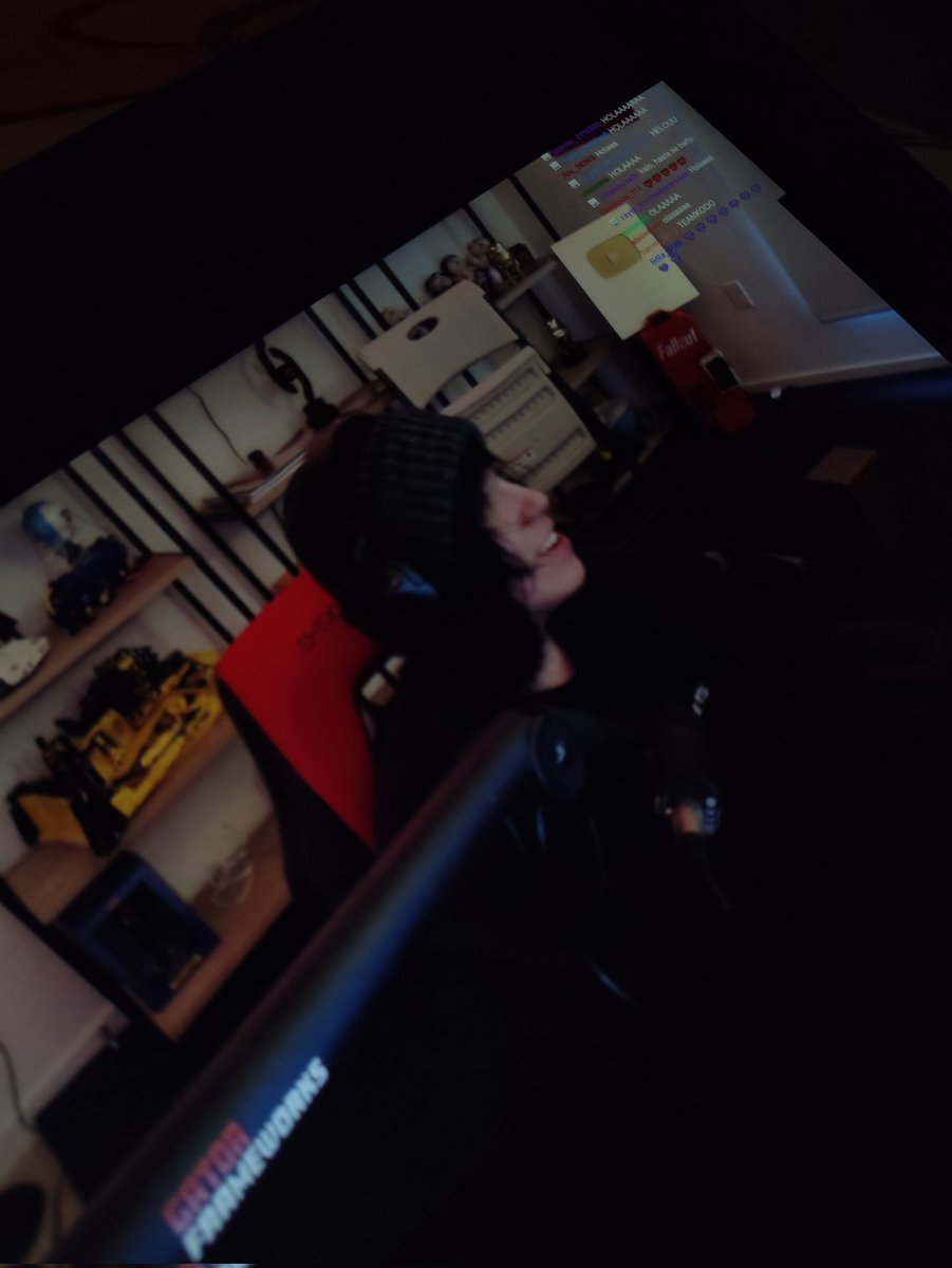 andyteamo tweet media