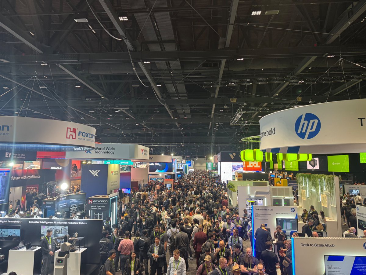 dtransposed's tweet photo. GTC is packed holy moly https://t.co/gG1cUhPXfY