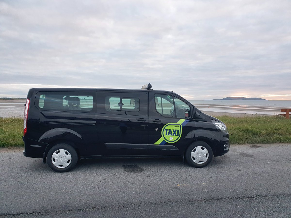 Dublin Airport Dial A Cab tweet media