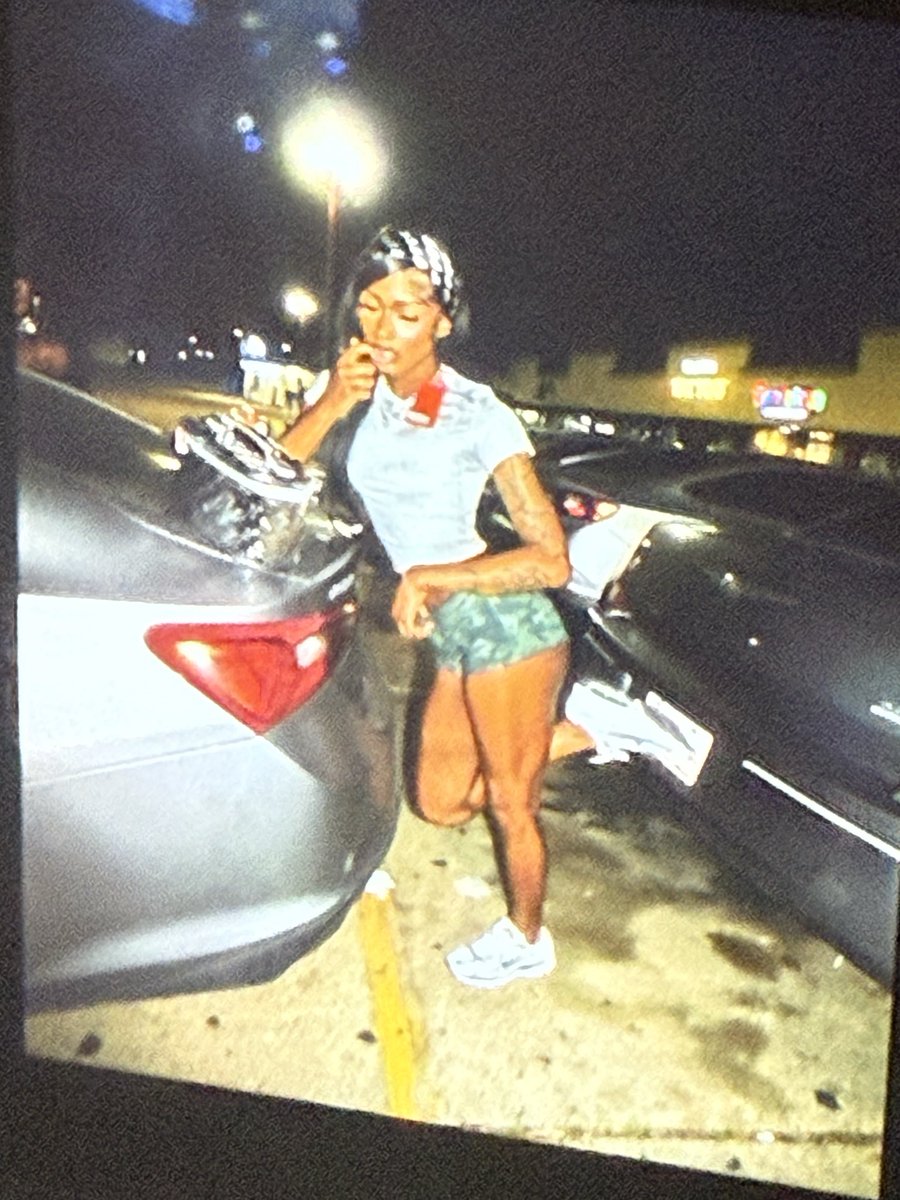 n e v a e h🦋 tweet media