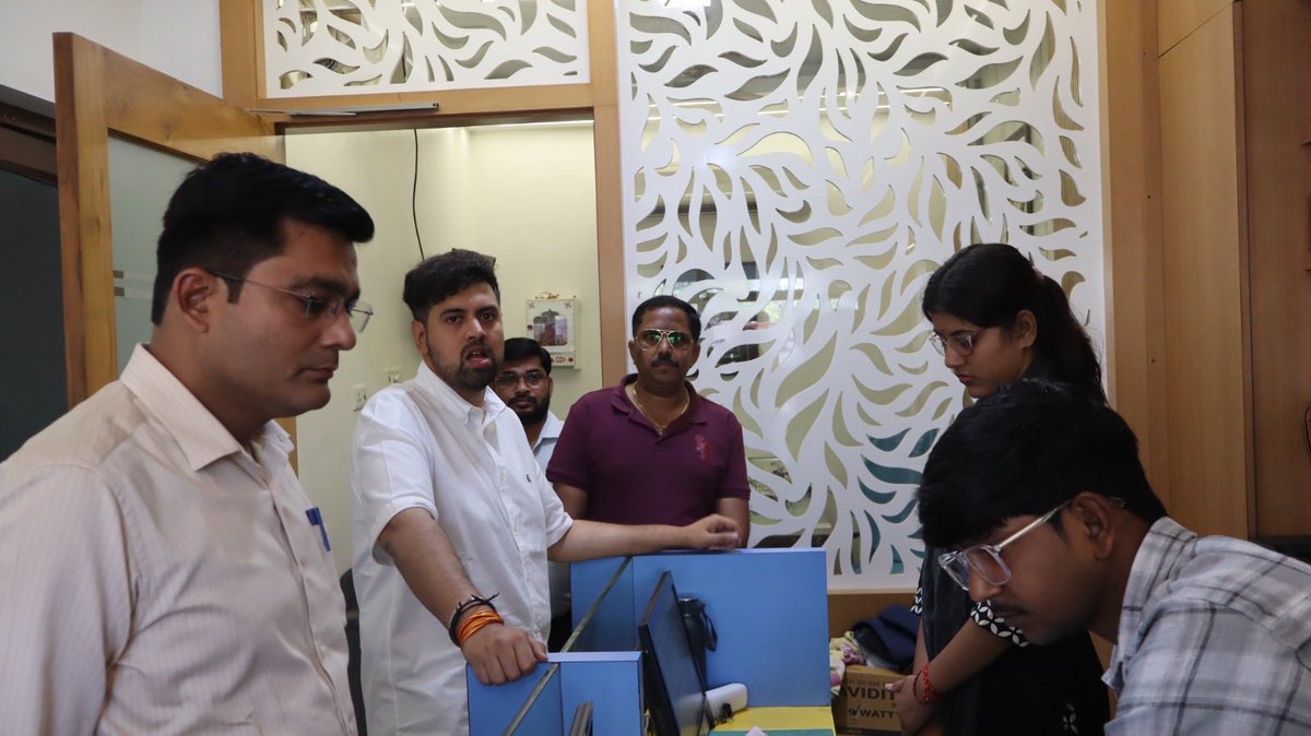 DM Hardoi tweet media