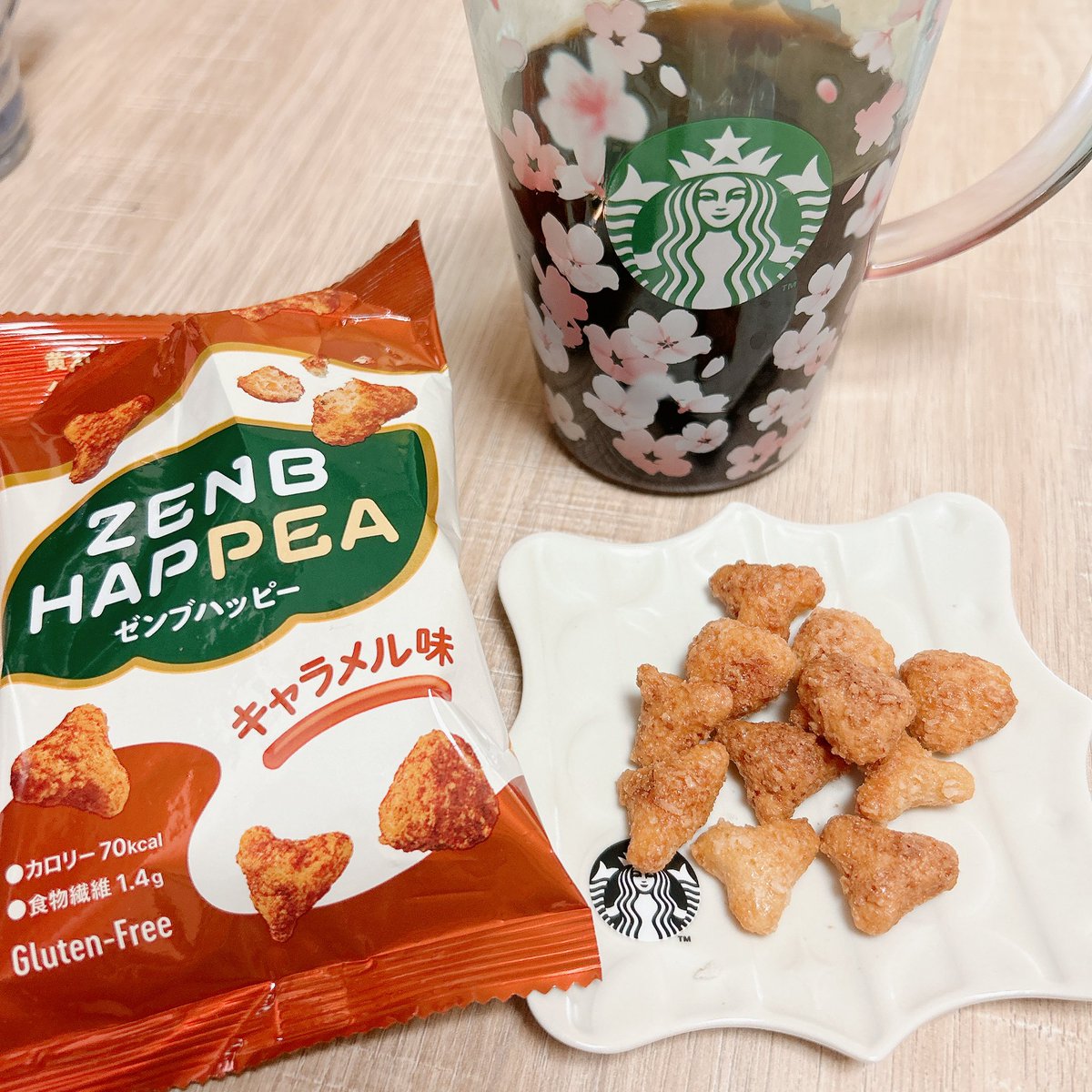 miumim316's tweet photo. ゼンブシリーズのお試しセットが届いた🤩📦早速ゼンブハッピーを食べる����
1袋食べても70kcal、ダイエットも腸活もできる最高のお菓子なのでは？！
グルテンフリーのパンもパスタも、食べるのが楽しみすぎる✨ https://t.co/16SqD6zqfd