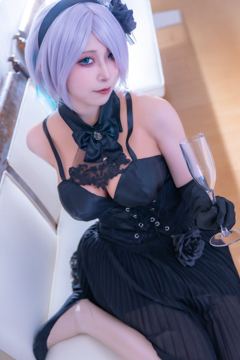 勝利の女神：NIKKE  ブリッド:ブラックムーン
「今日、私と一緒にいい景色でも見に行きませんか？」
📷<a href="/cuma8943/">cuma</a>  さん
#祝3周年NIKKEスキン併せ #NIKKEcosplay