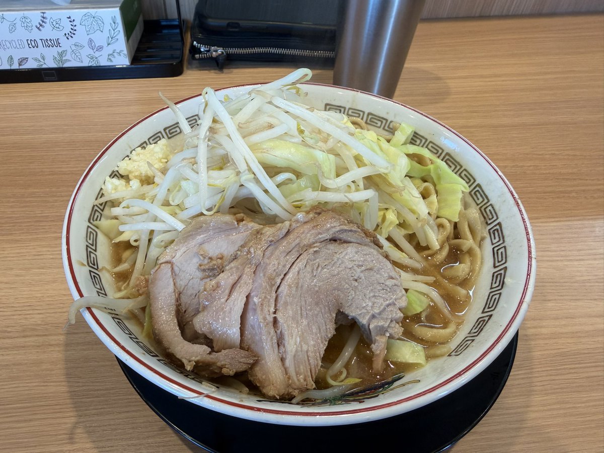 tire road service FREK tweet media