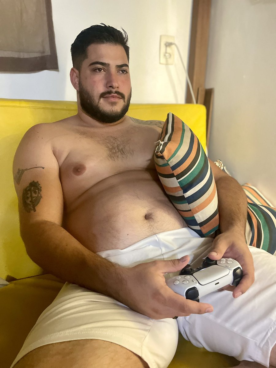 instaleandro_'s tweet photo. Play 🎮 https://t.co/Azl0whrsmo