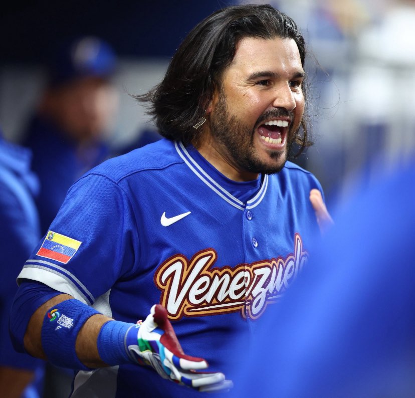 SleeperReds tweet media