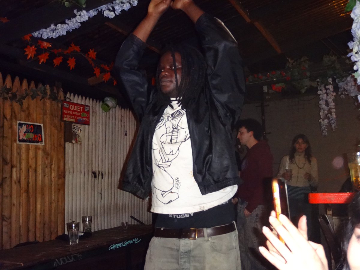 BornFrontoDieGrabba tweet media