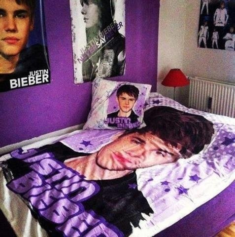 thayane ™️ tweet media