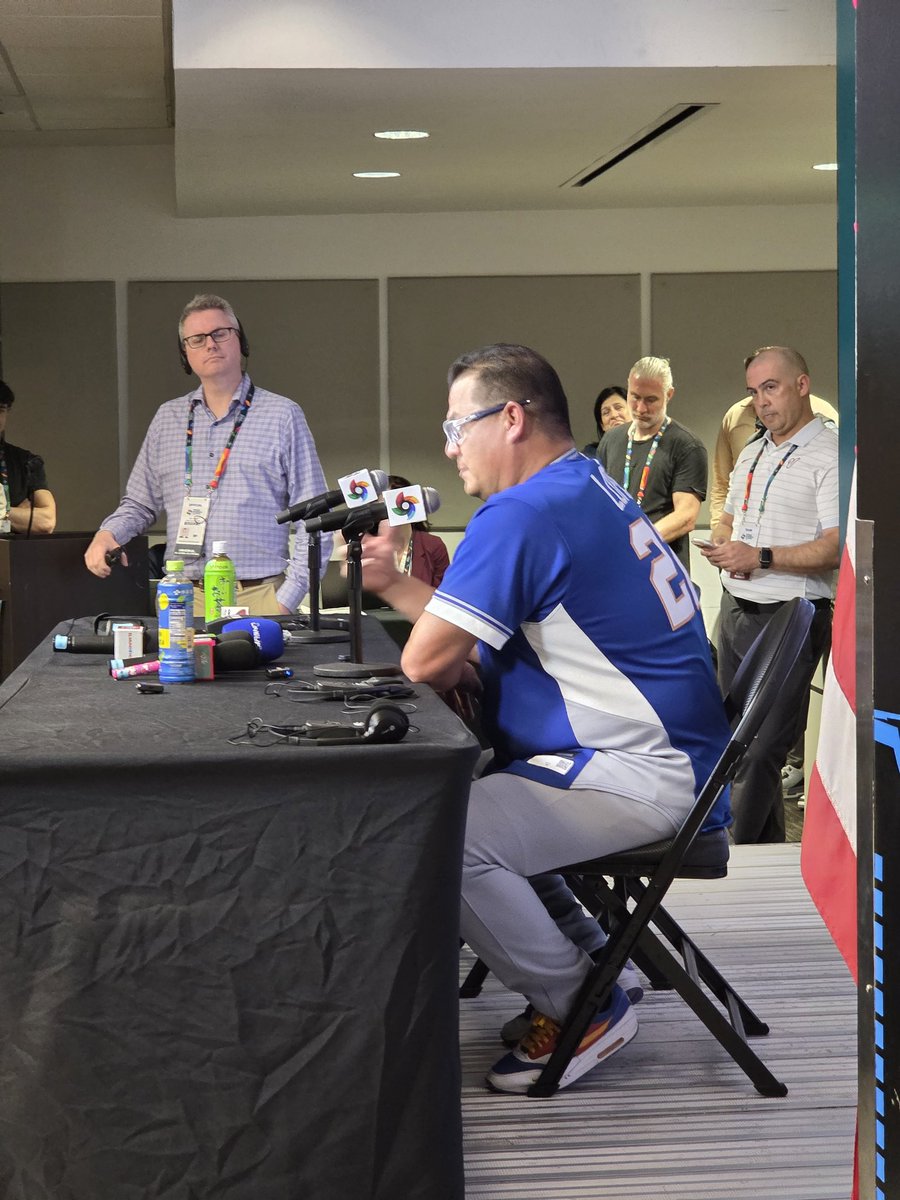 salasjg's tweet photo. Omar López: "Eduardo Rodríguez será el abridor de la final. Y hasta Johan Santana estará disponible". https://t.co/KsnVg2SxIc