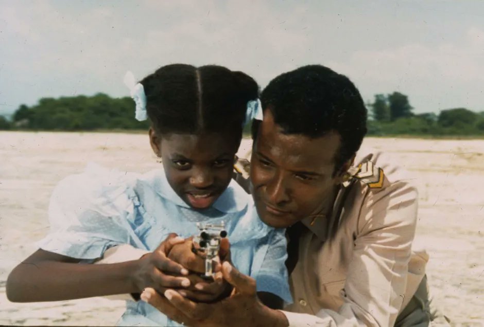 her name is cyn 🌷 tweet media