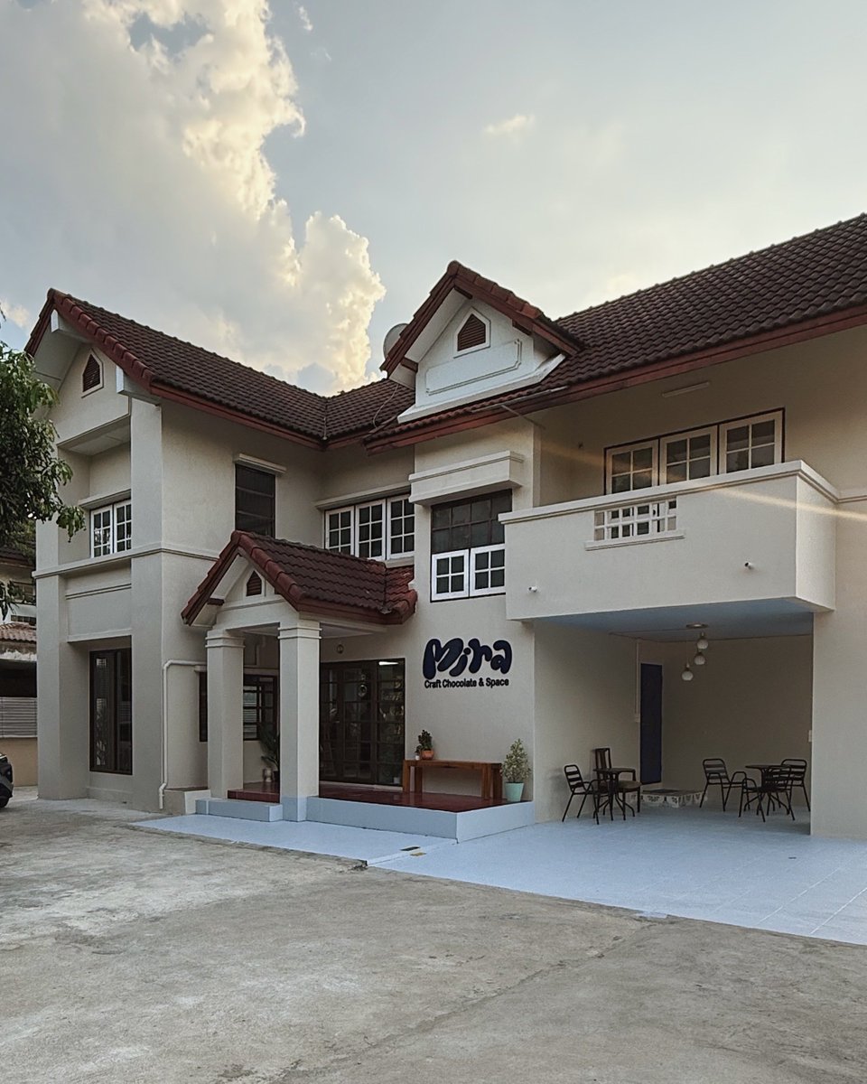 Thonburian-ธนบุเรี่ยน tweet media