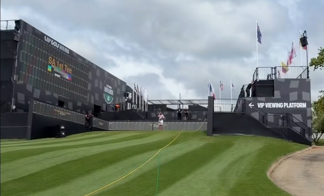 LIV'r & Onions! tweet media