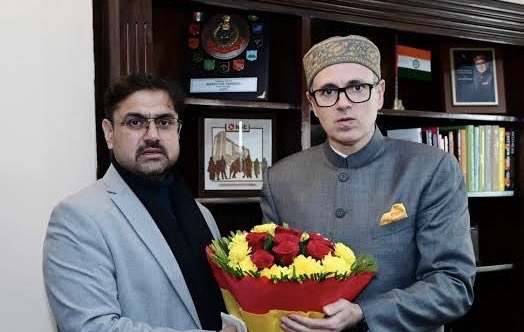 CrossTownNews's tweet photo. J&amp;K Govt rolls out PM-RAHAT scheme to save road accident victims

@satishsharmajnk 

#jammukashmir 

https://t.co/tTjUh9kzLY https://t.co/5Hbtg4tm4R