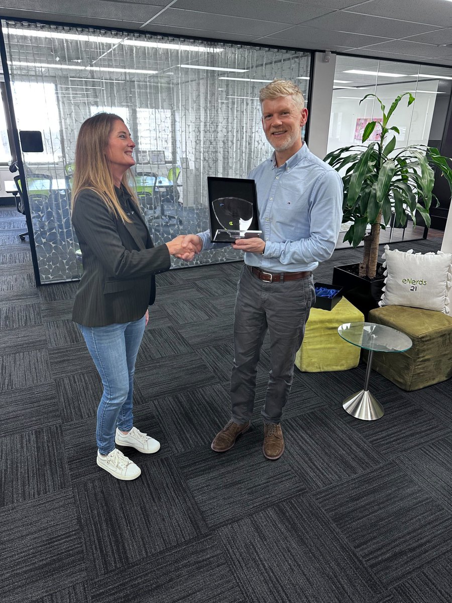 Sendmarc tweet media