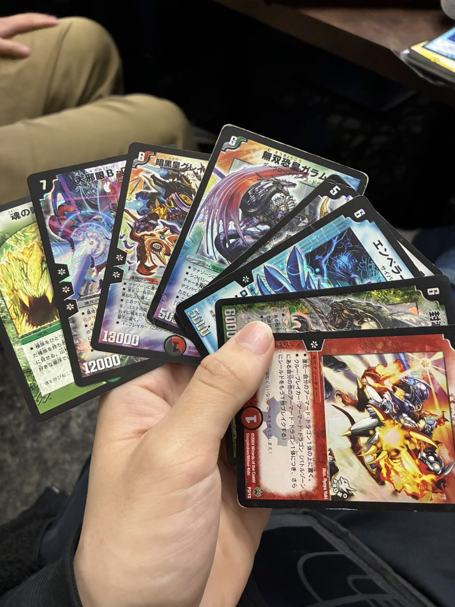 こくみん♪ tweet media