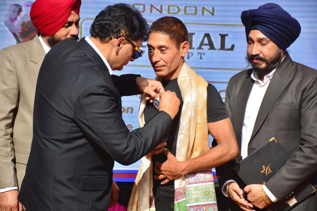 World Book of Records tweet media