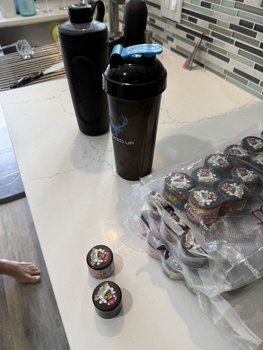 Masterball Melts tweet media