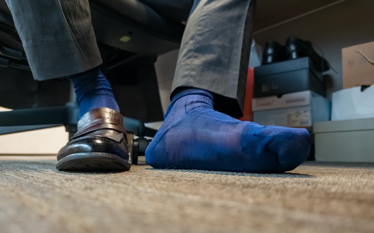 simon_socks tweet media