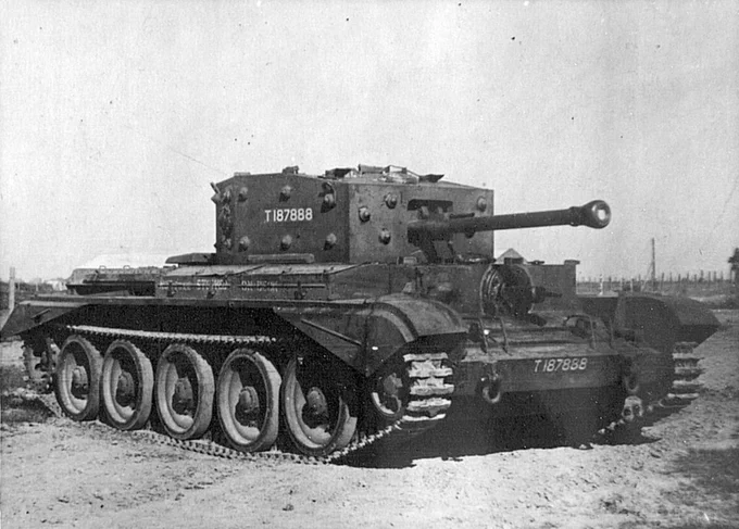 Tank Archives tweet media