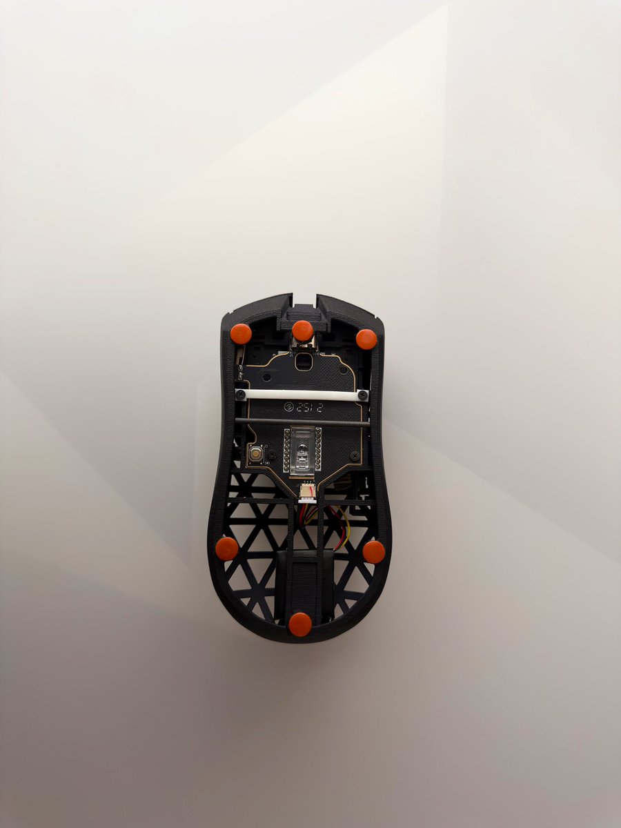 Claridad tweet media