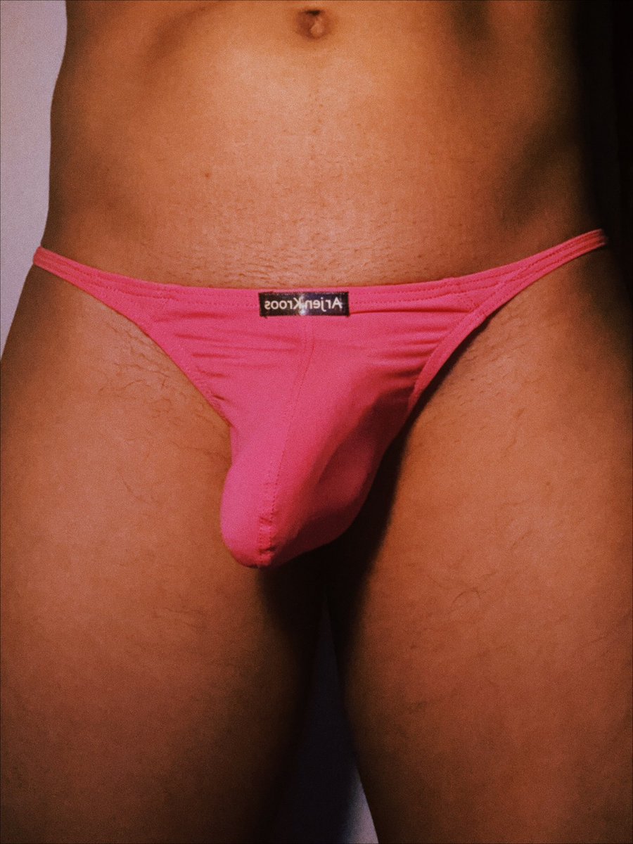 MacholabVhs's tweet photo. "La verdadera confianza no se ve, se siente. Atrévete al cambio."

Villahermosa, Tabasco. 📲

 📩 Mándanos un DM 
#underware 
#pride 
#gay https://t.co/HKQw7mttD6