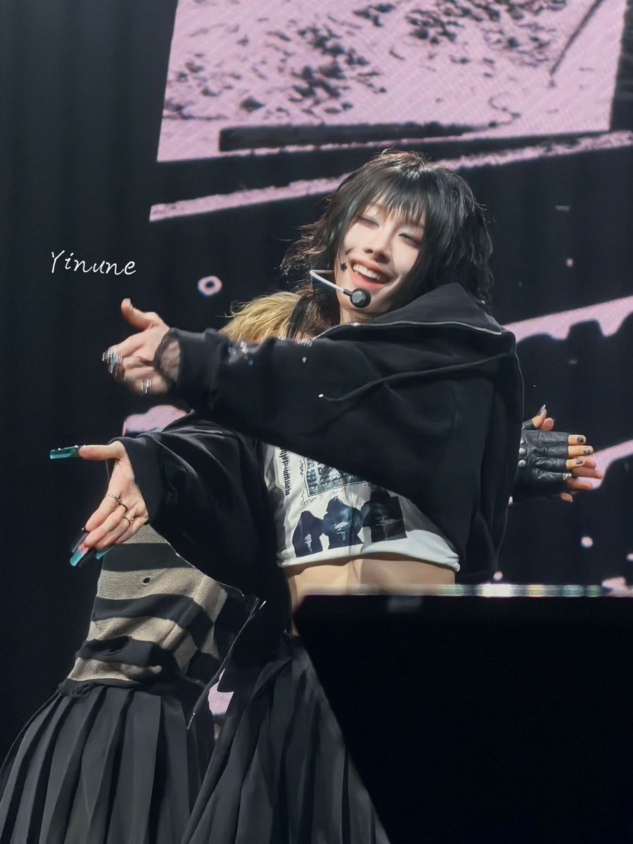 Yinuneyu's tweet photo. 260314 The 2026 XLOV ASIA TOUR IN BKK

#XLOV #엑스러브 
#루이 #RUI https://t.co/WbPPrqLU7b