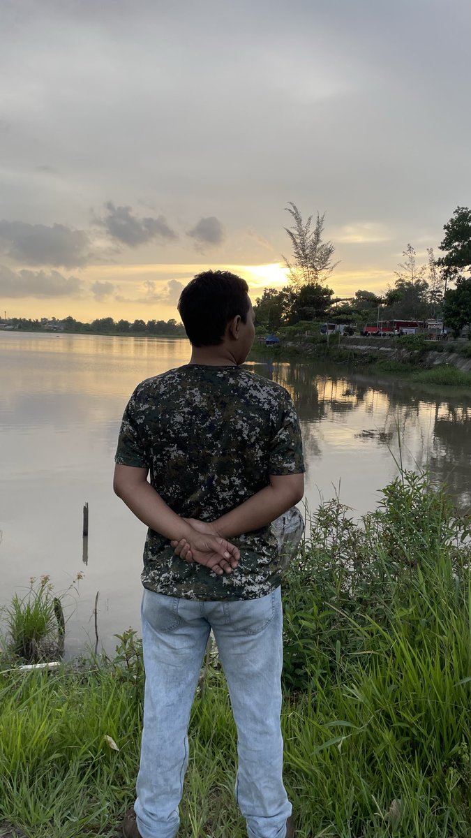 imanezimam's tweet photo. “Jangan berharap hidup ini akan selalu berpihak kepada anda,”
Kalau mau benar2 berharap, berharaplah hanya kepada Allah , .. https://t.co/dkqJivJGnz