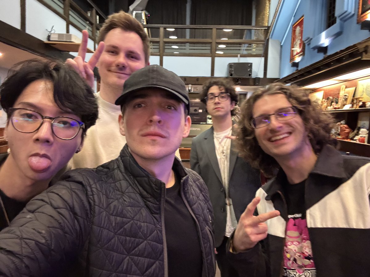 Thejonathon tweet media