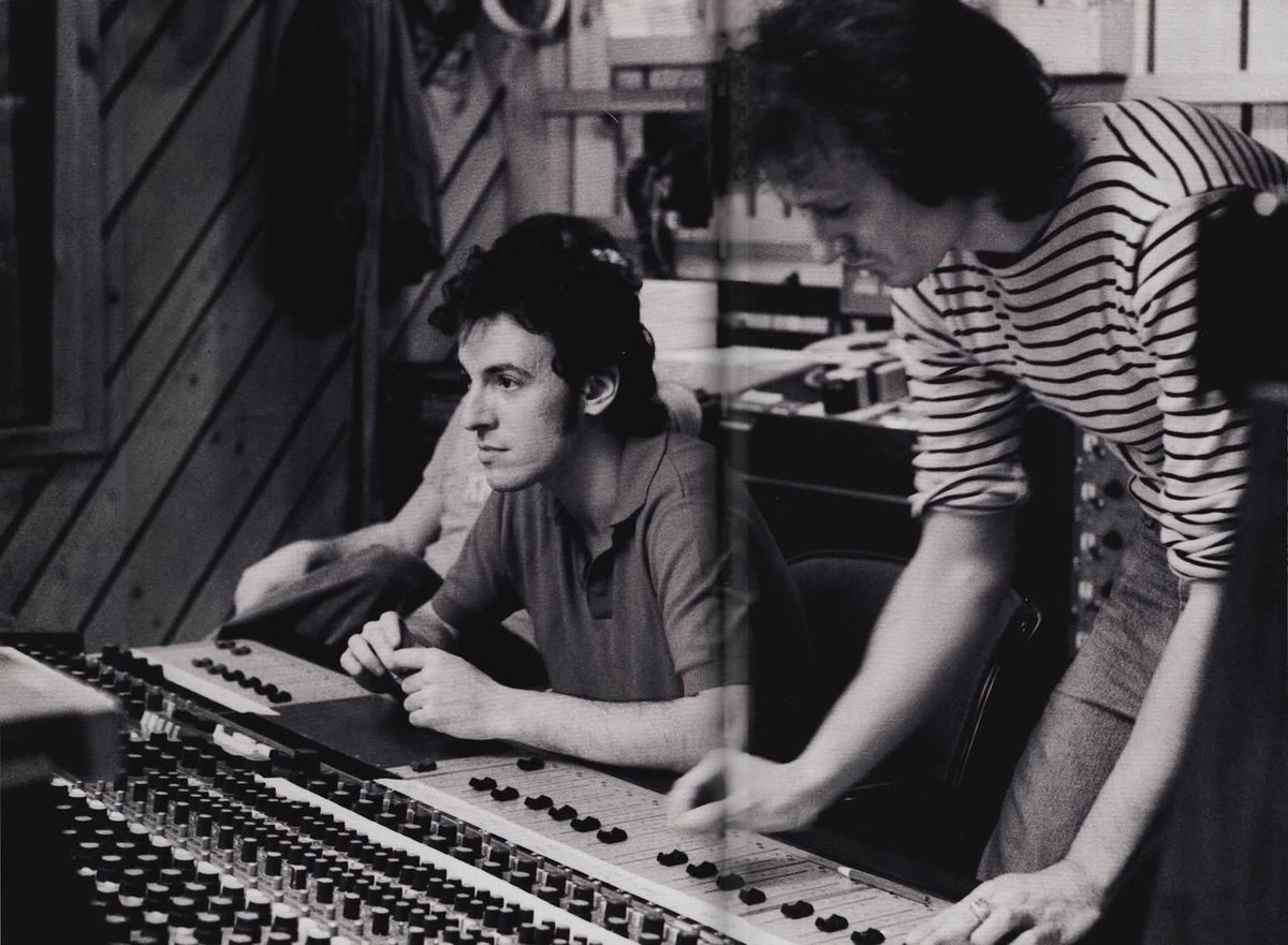 LOVElSPOWER's tweet image. river era bruce looks like a beautiful frail bird