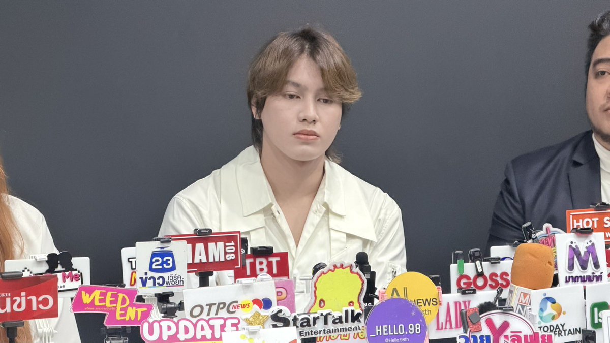 วายเลิฟยู tweet media