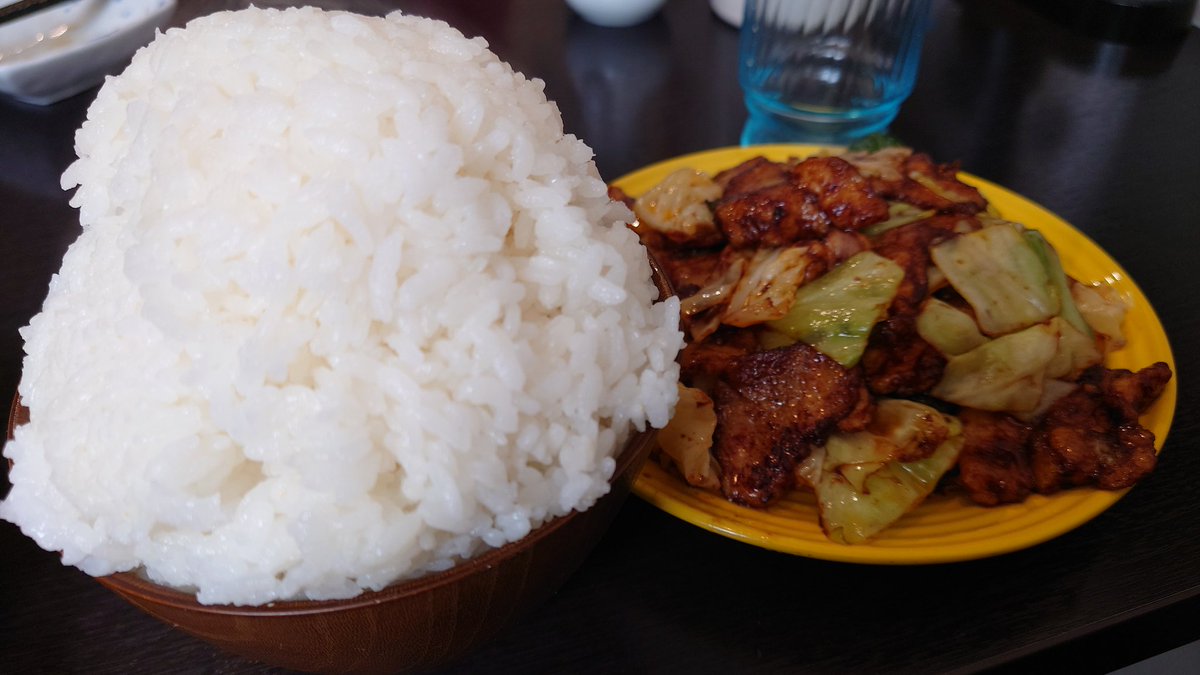 shibuchi_stdn's tweet photo. 2カ月ぶりにふくしんろう with kasさん
「あなたは普通の（ご飯の量で満足する）お客様じゃないことを自覚して💢ちゃんと事前に連絡して💢💢」って怒られた https://t.co/9HoBqqjVL2