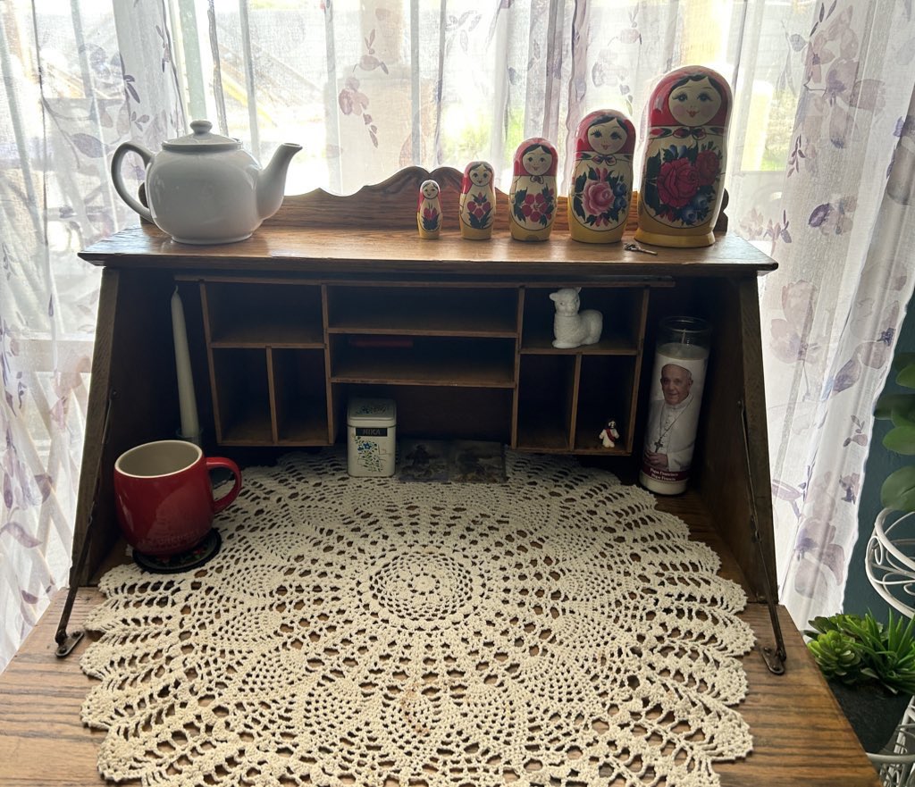 adjani adjacent andrea tweet media