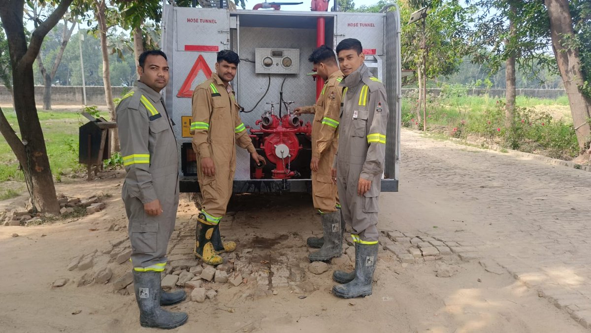 BAREILLY FIRE AND EMERGENCY SERVICES tweet media