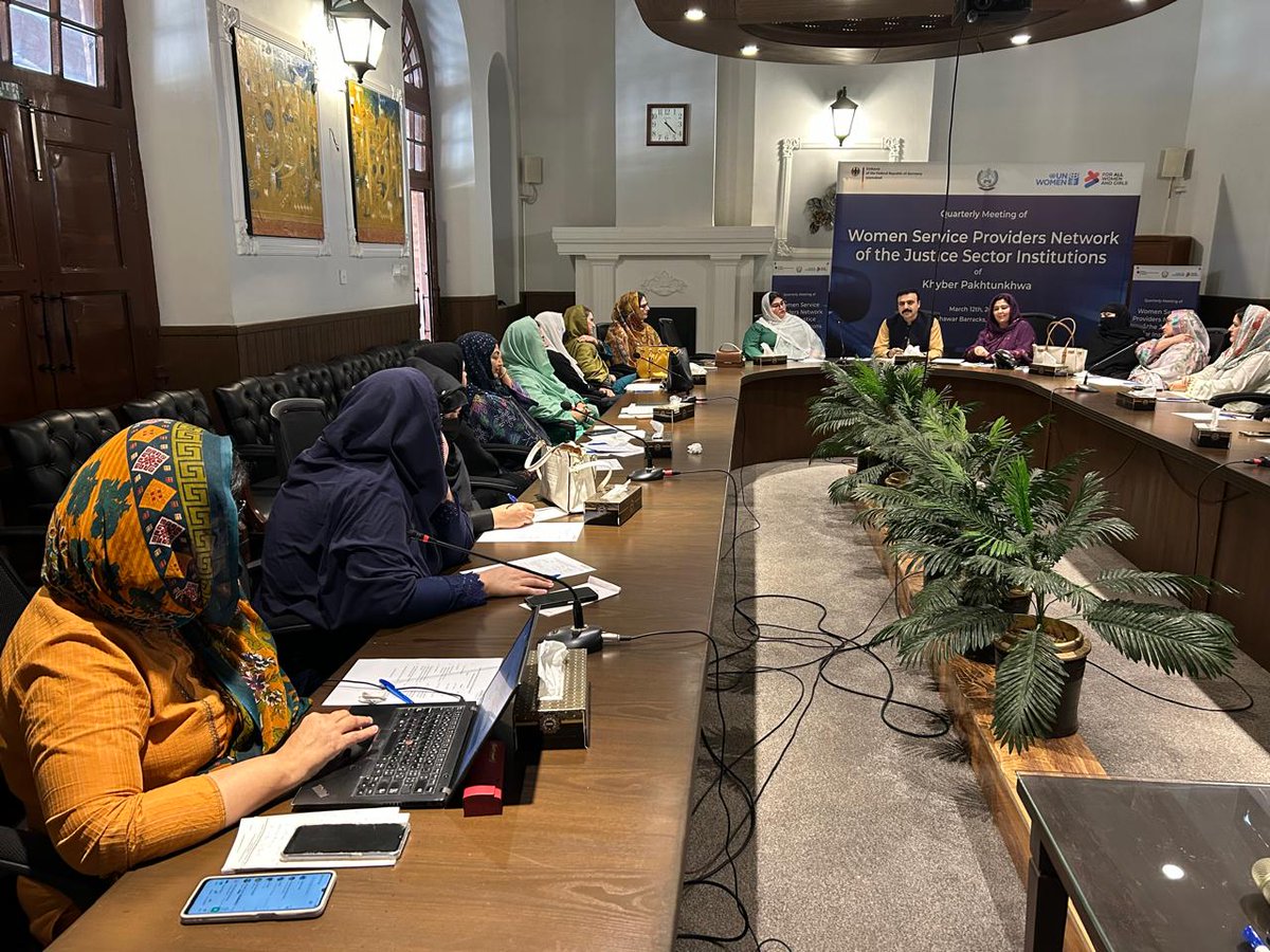 unwomen_pak's tweet image. On 12 March 2026, the Women Service Providers Network (WSPN) convened in Peshawar to strengthen coordination and advance survivor-centered, gender-responsive services for women’s access to justice in KP.

#AccessToJustice #GenderEquality #WSPN