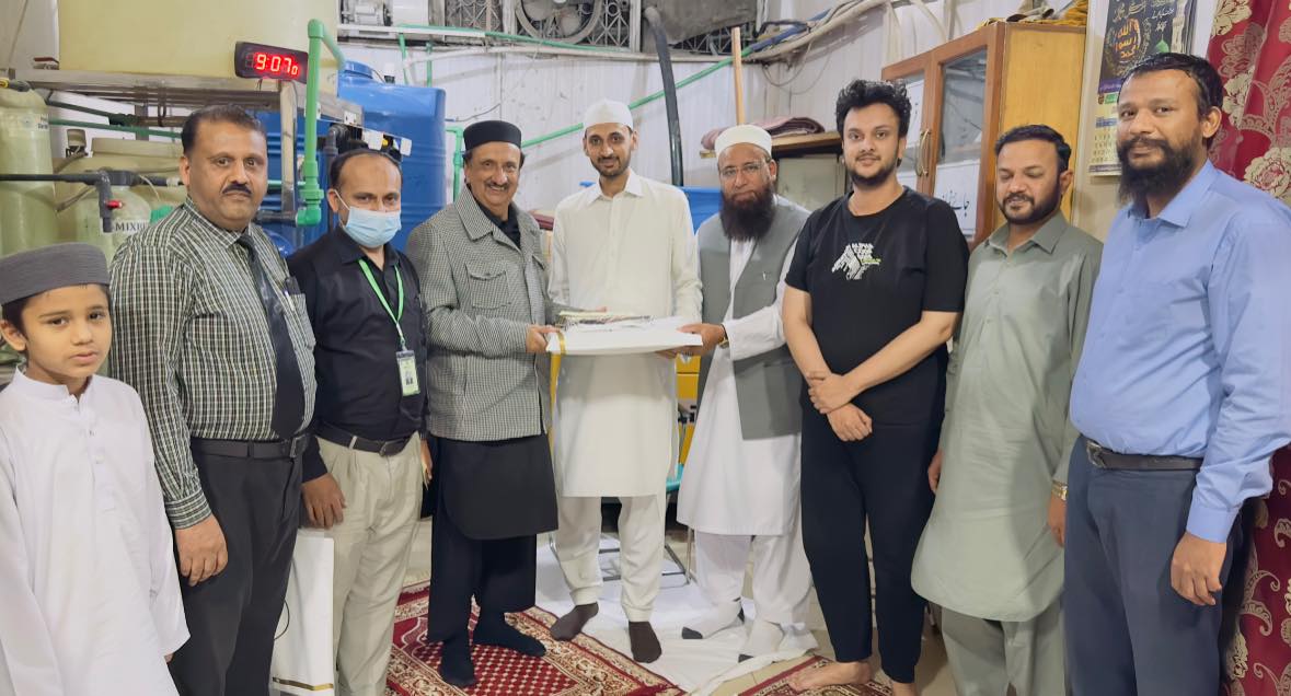 lab_citi's tweet photo. تکمیل قرآن بسلسلہ نماز تراویح کی سٹی لیب میں پروقار تقریب https://t.co/LyMfnS2ctm