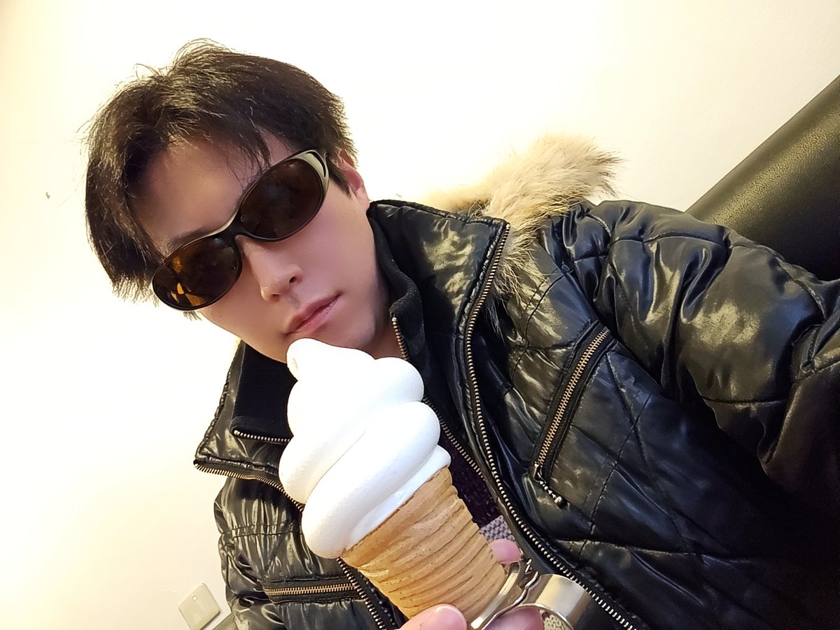 SNOWentertiner's tweet photo. みなさま、こんにちは🌞
SNOW_entertainment株式会社のKOEです！

WBC残念でしたね⚾️
ただ選手の皆さんは開幕前にもかかわらず、素敵なプレーで魅せていただき感謝申し上げます✨

ようやく確定申告もひと段落したので、本日は「KOEの食旅」です🍴
久しぶりにソフトクリームの話題を🍦

以前投稿でお伝えした札幌市西区琴似に所在するDiningBarCherish内の「BETSUKAISOFT.」（@betsukai_soft）を再訪しました 。 

変わらず元フルーティー「白咲華」さん（@_ohana_q）がオーナーを務めておられます🙆 

前回投稿した際は、期間限定と記載していたのですが、今は不定期に営業しているとのことでしたので、 過去の投稿は削除しました👍

濃厚なミルクの味わいと、コーンのカリカリ感が美味しいので、みなさまご興味がございましたら、訪問してみてくださいね！

素敵なオーナー様がお待ちしておられます✨

またお邪魔しますね！ご馳走様でした！
 #SNOW_entertainment株式会社
 #KOE
 #札幌  
 #ソフトクリーム