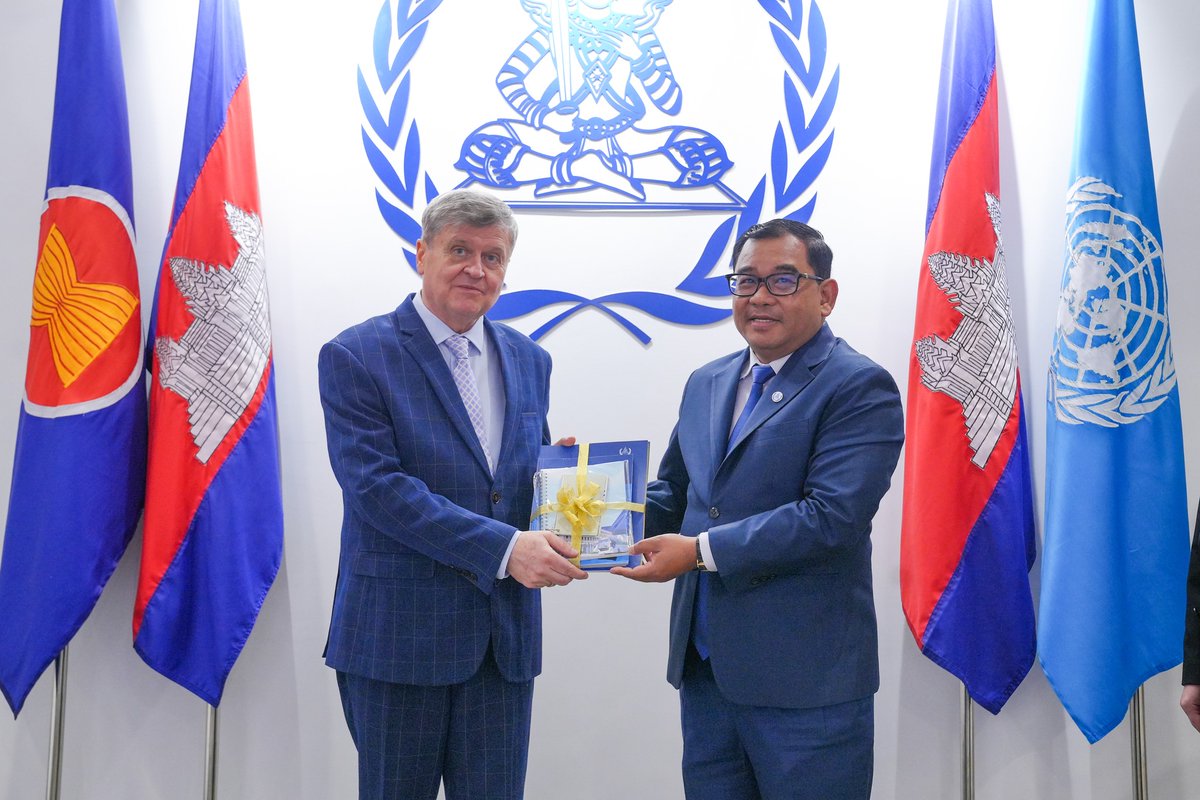 Russian Embassy, KHM tweet media