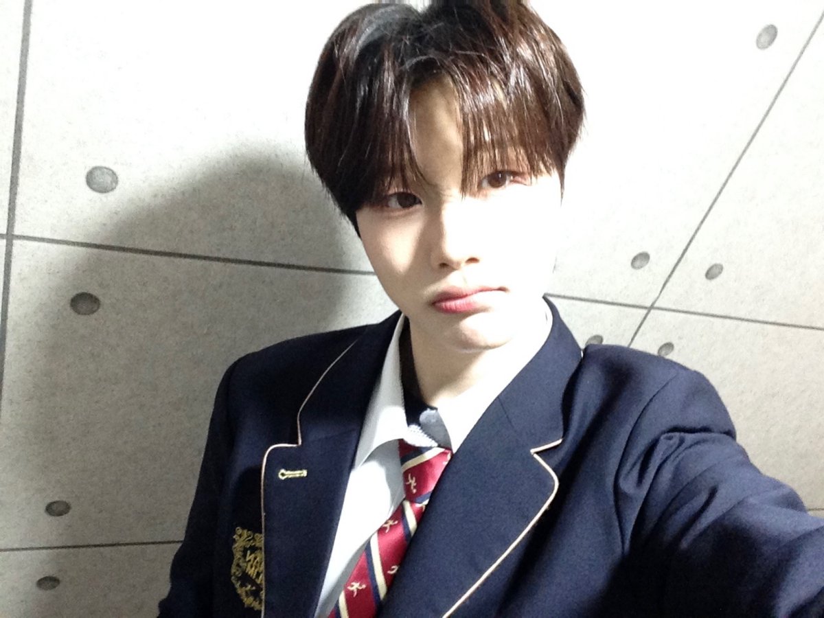 idntt_cosmo's tweet photo. 📸…

#idntt #아이덴티티 #アイデンティティ
#unevermet #이환희 #leehwanhee https://t.co/3HS8NfZu4v