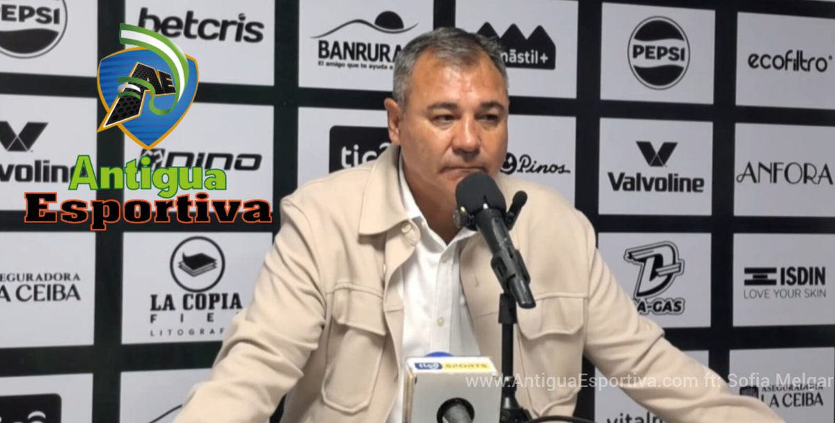 antiguaesportiv's tweet photo. #LigaNacional Mauricio Tapia preocupado por las expulsiones y suspendidos y Roberto Hernández dice que Xela carece de efectividad.
Lee: https://t.co/k4JPEELtuy
@estugarc_eu https://t.co/Ueb9rIfKBe