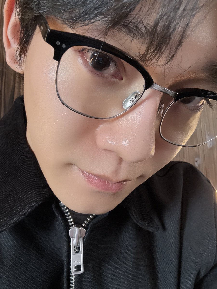 THIS CUTIEEE SENT THIS TODAY 😭😭 #CHEN