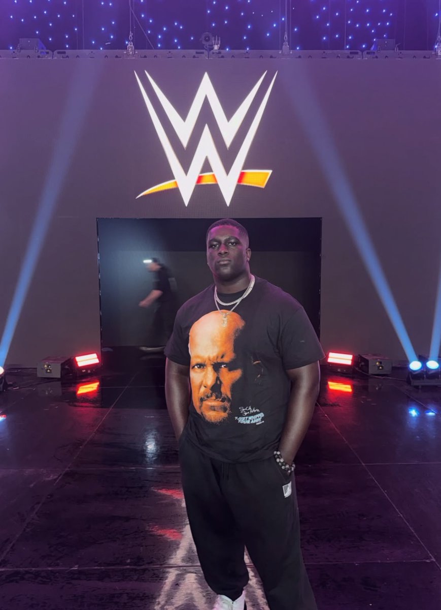 WrestlingWorldCC tweet media